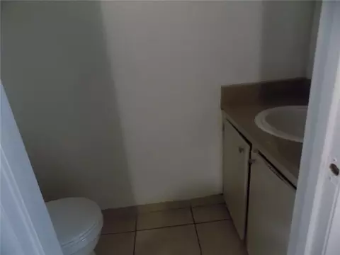 Bath - 713 SW 69 St, Gainesville, FL 32607 photo 7 of 7