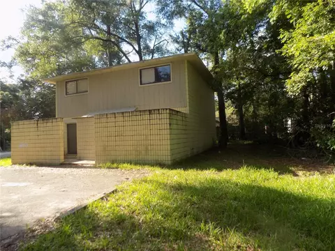713 SW 69 St, Gainesville, FL 32607
