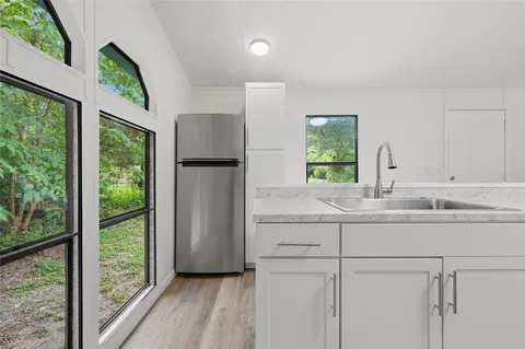 Kitchen - 1212 NE 1st Ave, Williston, FL 32696 photo 4 of 4
