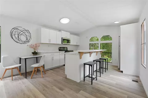 Kitchen - 1212 NE 1st Ave, Williston, FL 32696 photo 1 of 4