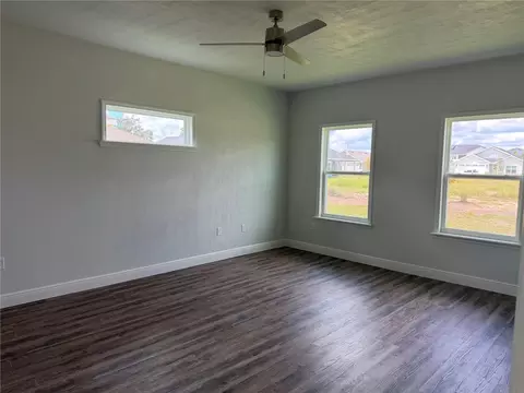 Living - 1130 SW 67th St, Gainesville, FL 32607 photo 1 of 1