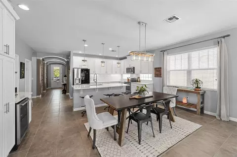 Dining - 3203 Dark Sky Dr, Saint Cloud, FL 34773 photo 4 of 4