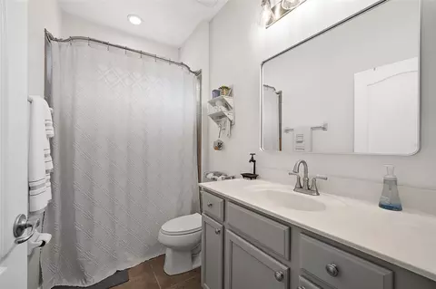 Bath - 3203 Dark Sky Dr, Saint Cloud, FL 34773 photo 5 of 5