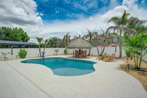 Exterior - 3203 Dark Sky Dr, Saint Cloud, FL 34773 photo 9 of 18