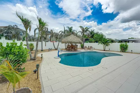Exterior - 3203 Dark Sky Dr, Saint Cloud, FL 34773 photo 10 of 18