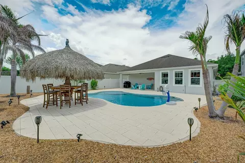 Exterior - 3203 Dark Sky Dr, Saint Cloud, FL 34773 photo 16 of 18