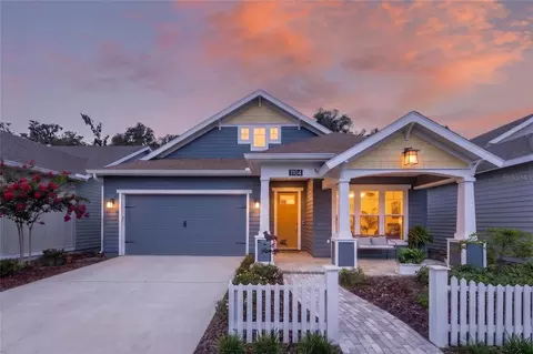 1104 NW 132nd Blvd, Newberry, FL 32669