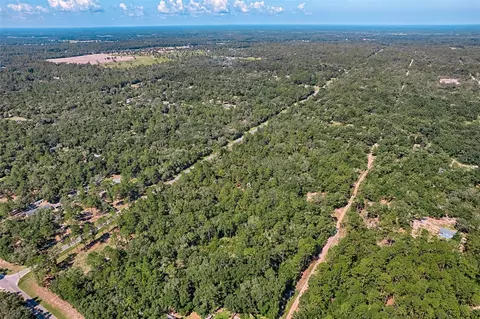 000 NE 82nd Pl, Bronson, FL 32621