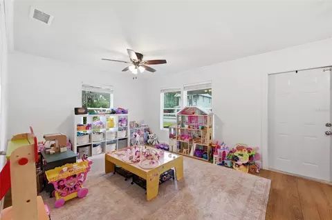 Entry Way - 5570 Navarre Ave, Hampton, FL 32044 photo 1 of 1