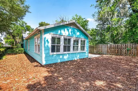Exterior - 433 SE 7th St, Gainesville, FL 32601 photo 4 of 6