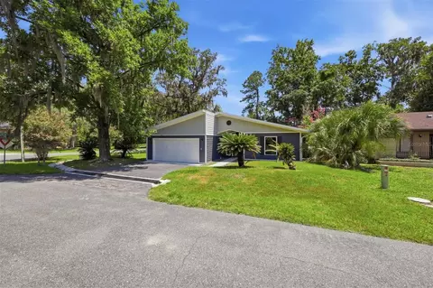 6840 NW 111th Ln, Alachua, FL 32615