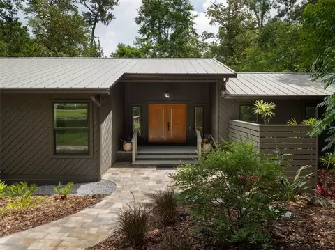 3104 NW 21st Ave, Gainesville, FL 32605