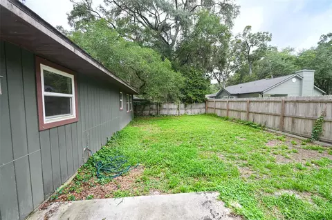 Exterior - 7616 SW 10th Ave, Gainesville, FL 32607 photo 2 of 5