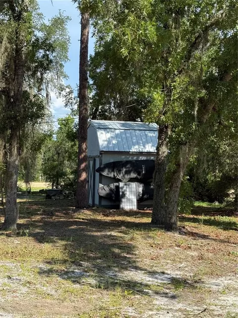 108 Kitty Ave, Interlachen, FL 32148 photo 2