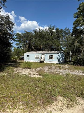 108 Kitty Ave, Interlachen, FL 32148