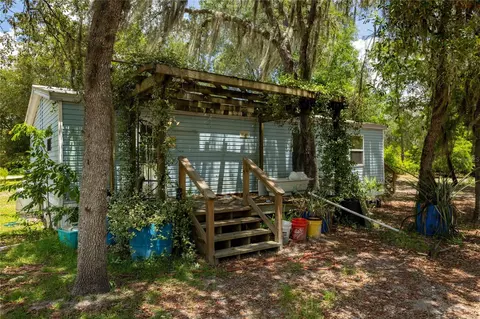 Exterior - 108 Kitty Ave, Interlachen, FL 32148 photo 5 of 7