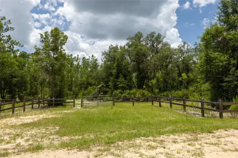 Exterior - 108 Kitty Ave, Interlachen, FL 32148 photo 7 of 7