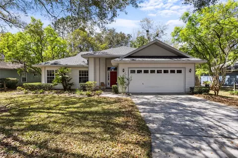 4422 NW 34th Dr, Gainesville, FL 32605