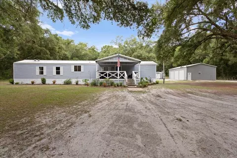 16221 SW 67th Pl, Archer, FL 32618
