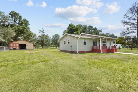 Exterior - 18950 NE 55th St, Williston, FL 32696 photo 7 of 13