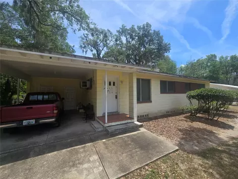 Exterior - 217 NW 36th St, Gainesville, FL 32607 photo 2 of 3