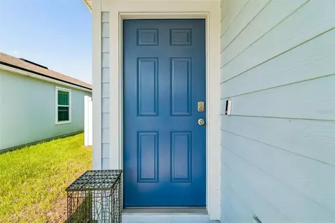 Entry Way - 153 Ashbrook St, Saint Augustine, FL 32084 photo 1 of 5