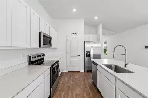 Kitchen - 153 Ashbrook St, Saint Augustine, FL 32084 photo 4 of 5