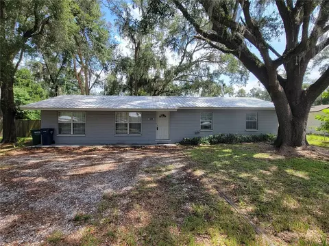 26424 SW 1 Ave, Newberry, FL 32669