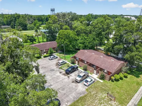 18580 NW 234th St #1-4, High Springs, FL 32643