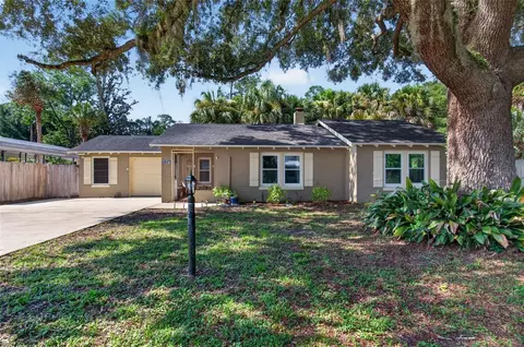 715 NW 22nd Ave, Gainesville, FL 32609