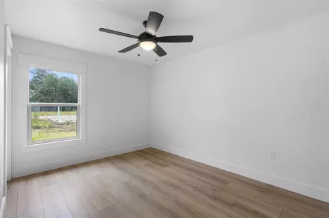 Bedroom - 722 Alder Ln, Jasper, FL 32052 photo 3 of 7