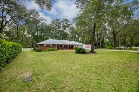 Exterior - 130 SW 75th Ter, Gainesville, FL 32607 photo 1 of 19