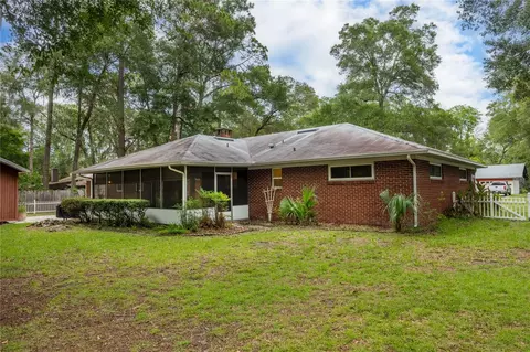 Exterior - 130 SW 75th Ter, Gainesville, FL 32607 photo 19 of 19