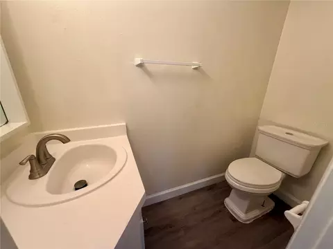 Bath - 723 SW 69th St, Gainesville, FL 32607 photo 1 of 2