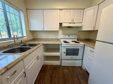 Kitchen - 723 SW 69th St, Gainesville, FL 32607 photo 1 of 1