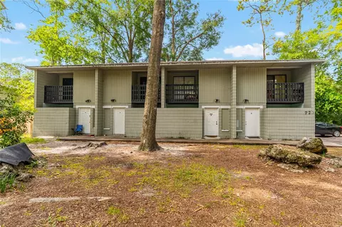 Exterior - 723 SW 69th St, Gainesville, FL 32607 photo 2 of 6