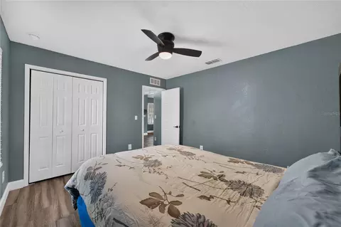 Bedroom - 230 SE 150th Ave, Williston, FL 32696 photo 4 of 6