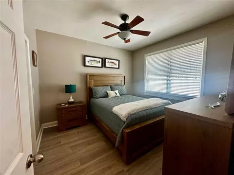 Bedroom - 206 SE Tenth St #9, Steinhatchee, FL 32359 photo 1 of 2