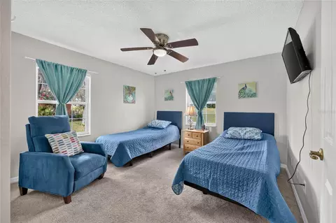 Bedroom - 54 Hickory Loop, Ocala, FL 34472 photo 5 of 7