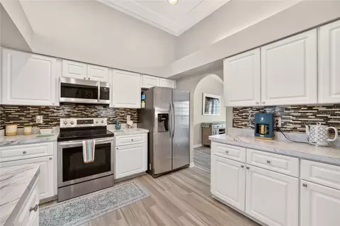 Kitchen - 54 Hickory Loop, Ocala, FL 34472 photo 4 of 7