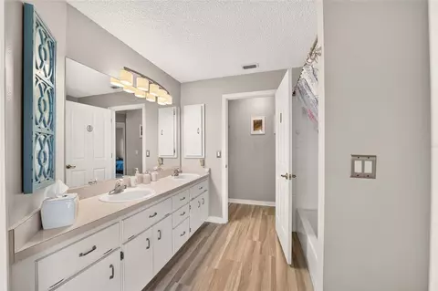 Bath - 54 Hickory Loop, Ocala, FL 34472 photo 5 of 5