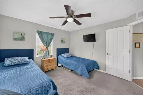 Bedroom - 54 Hickory Loop, Ocala, FL 34472 photo 6 of 7