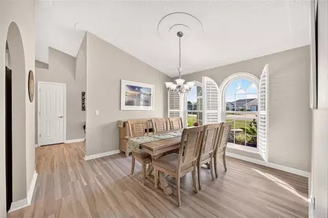 Dining - 54 Hickory Loop, Ocala, FL 34472 photo 3 of 7