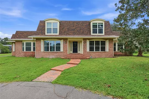 6319 SW 37th Way, Gainesville, FL 32608