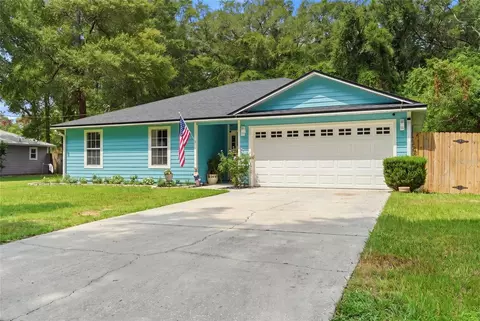17686 NW 239th Ter, High Springs, FL 32643
