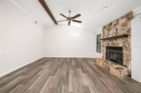 Living - 7713 SW 9th Pl, Gainesville, FL 32607 photo 2 of 4