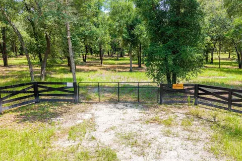 4316 NE 27th Ln, High Springs, FL 32643