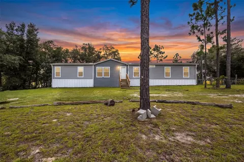 Exterior - 9490 NE 77th Pl, Bronson, FL 32621 photo 3 of 7