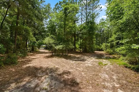 Exterior - 25697 21st Rd, O Brien, FL 32071 photo 3 of 11