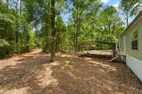 Exterior - 25697 21st Rd, O Brien, FL 32071 photo 7 of 11